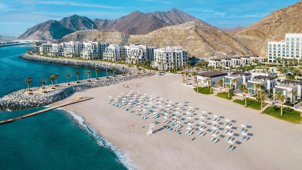 Ocean Mountain View Apartment At The Address Fujairah Exterior foto
