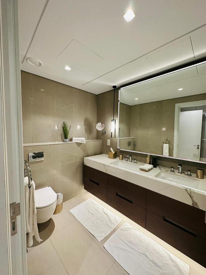 Ocean Mountain View Apartment At The Address Fujairah Exterior foto
